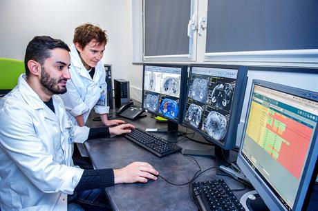 Imaging cabinet of the CEA